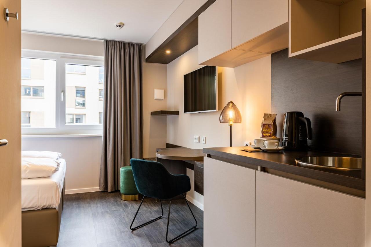 Maseven Muenchen Messe Dornach Aparthotel Aschheim Buitenkant foto